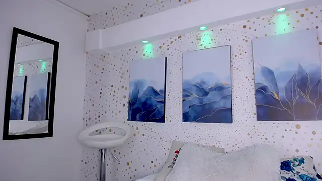 Snapshot of Noah_Xitruxx chatting on November 2025 12:49:02 PM Noah Xitruxx online show from November 2025 12:49:02 PM