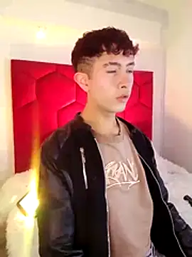 Snapshot of Noah_Xitruxx chatting on December 2025 12:36:02 PM Noah Xitruxx online show from December 2025 12:36:02 PM