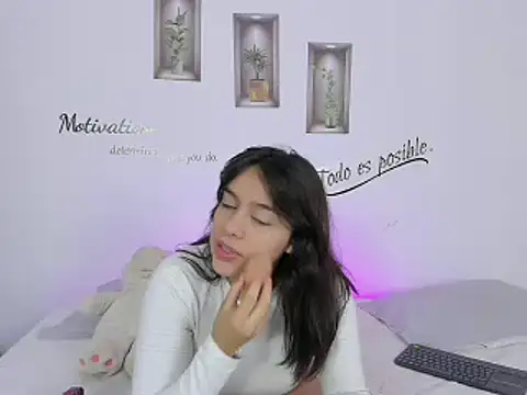 Snapshot of MelissaGilll chatting on March 2025 01:38:02 PM MelissaGilll online show from March 2025 01:38:02 PM