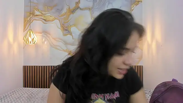 Snapshot of MelissaGilll chatting on September 2025 08:02:01 PM MelissaGilll online show from September 2025 08:02:01 PM