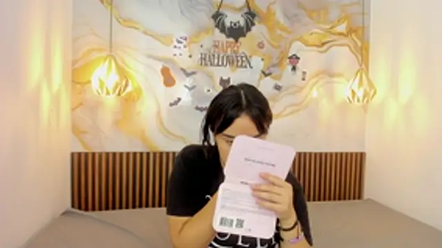 Snapshot of MelissaGilll chatting on November 2025 07:15:02 PM MelissaGilll online show from November 2025 07:15:02 PM