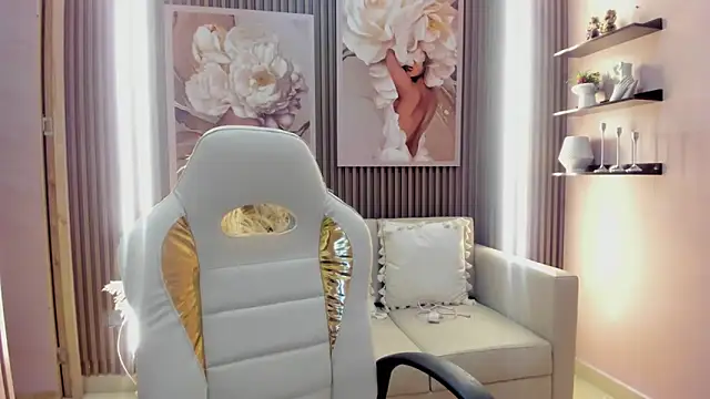 Snapshot of pola_adams_ chatting on September 2025 10:27:01 AM pola adams online show from September 2025 10:27:01 AM