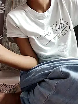 Snapshot of shalini_fire chatting on September 2025 10:05:01 AM shalini fire online show from September 2025 10:05:01 AM