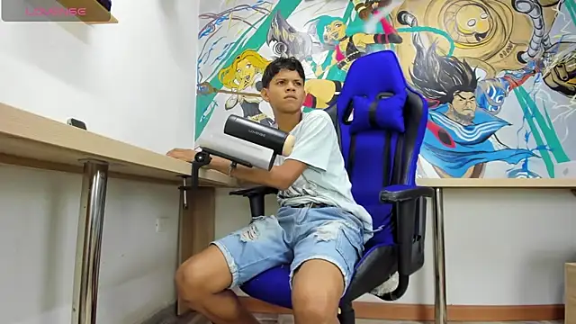 Jeffry wolvess online show from January 2025 12:10:01 PM