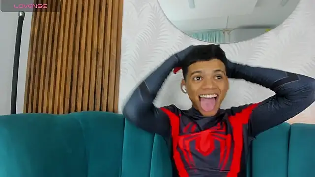 Jeffry wolvess online show from March 2025 12:05:02 PM