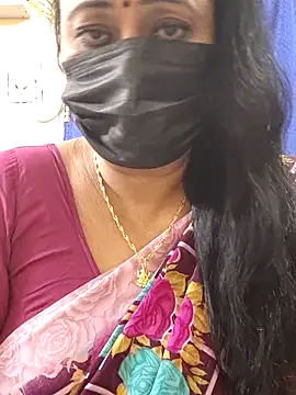 Snapshot of rekha_naier chatting on June 2026 02:17:02 PM rekha naier online show from June 2026 02:17:02 PM