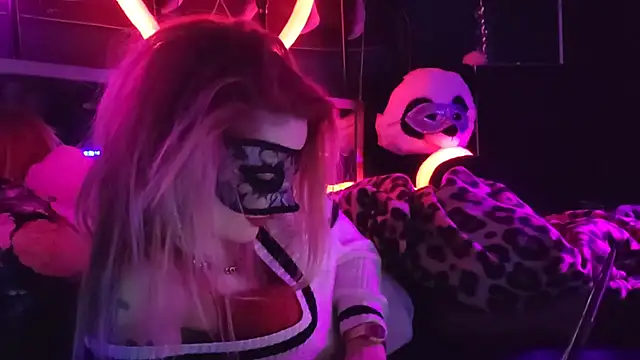 anonymouszN online show from January 2025 10:24:01 PM