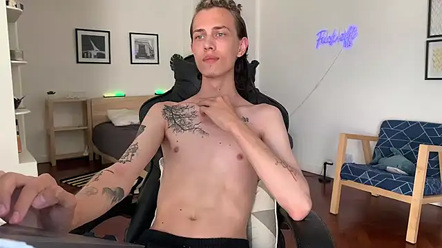 Den BlueXx online show from January 2025 11:00:01 AM