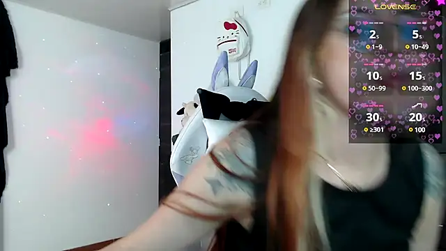 SarahXRusso online show from December 2024 06:56:02 AM