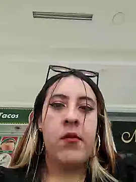 SarahXRusso online show from January 2025 08:07:02 PM