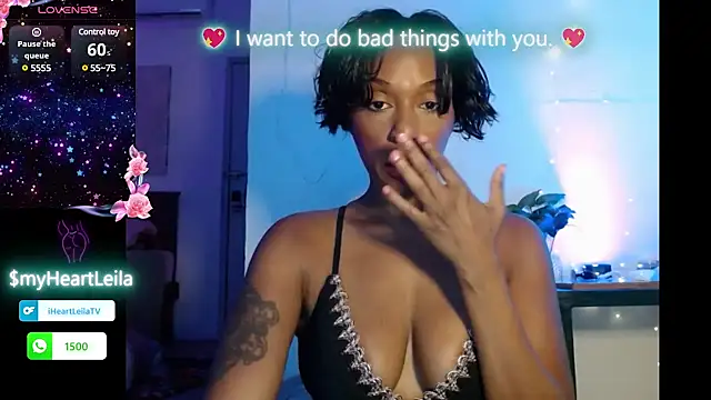 Snapshot of iHeartLeila chatting on March 2025 12:45:01 AM iHeartLeila online show from March 2025 12:45:01 AM