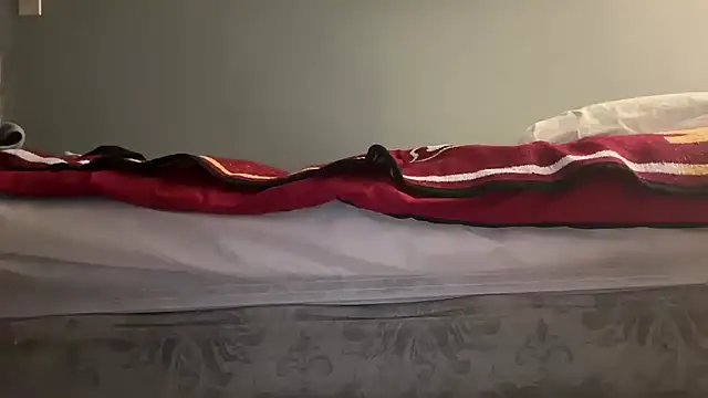 Snapshot of skarfosbabes69 chatting on January 2025 05:10:01 AM skarfosbabes69 online show from January 2025 05:10:01 AM