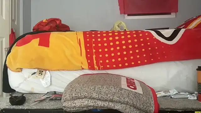 Snapshot of skarfosbabes69 chatting on November 2025 01:04:02 AM skarfosbabes69 online show from November 2025 01:04:02 AM