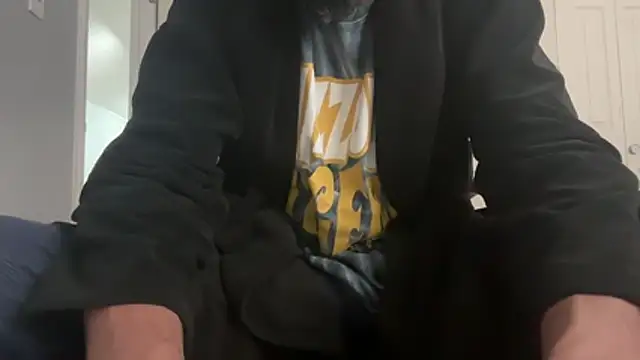 Snapshot of skarfosbabes69 chatting on December 2025 01:33:01 AM skarfosbabes69 online show from December 2025 01:33:01 AM