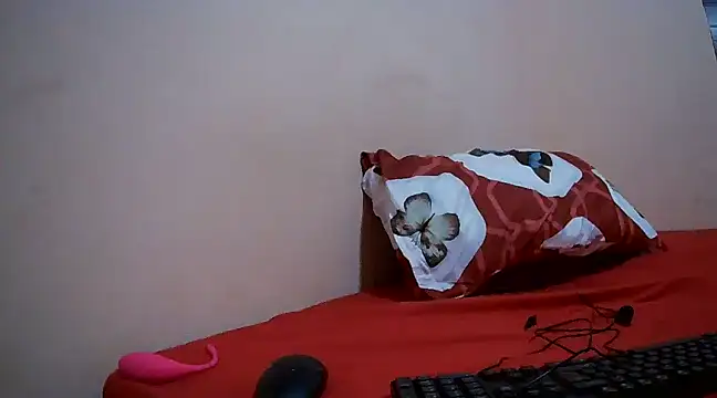 Snapshot of SexyEbonyPlaygirl chatting on December 2024 07:11:02 PM SexyEbonyPlaygirl online show from December 2024 07:11:02 PM