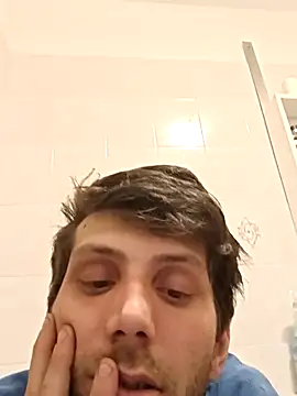 dariodario online show from February 2025 09:00:01 PM