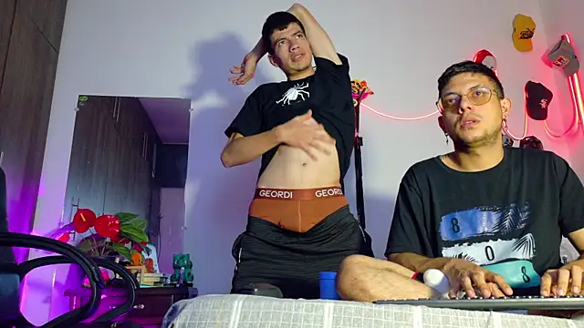 Nymphobuddies online show from January 2025 03:40:02 AM