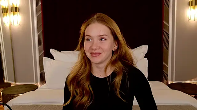 MichelleReid online show from November 2025 06:39:01 PM