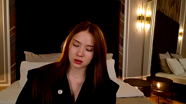 MichelleReid online show from November 2025 09:02:02 AM