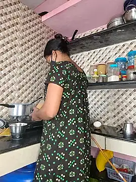 Tamil Shalini Lustyy online show from October 2025 03:04:02 AM