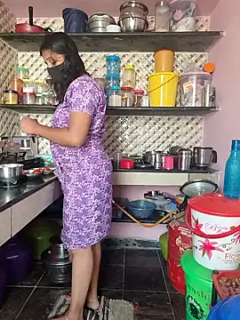 Tamil Shalini Lustyy online show from October 2025 06:24:01 AM