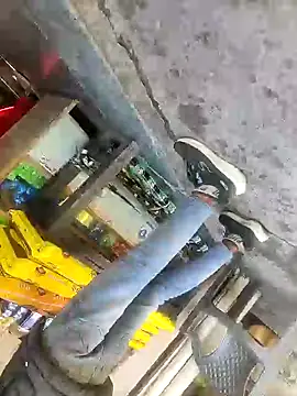 Snapshot of shale26 chatting on March 2025 02:57:02 AM shale26 online show from March 2025 02:57:02 AM