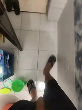 Snapshot of shale26 chatting on March 2025 03:12:01 AM shale26 online show from March 2025 03:12:01 AM