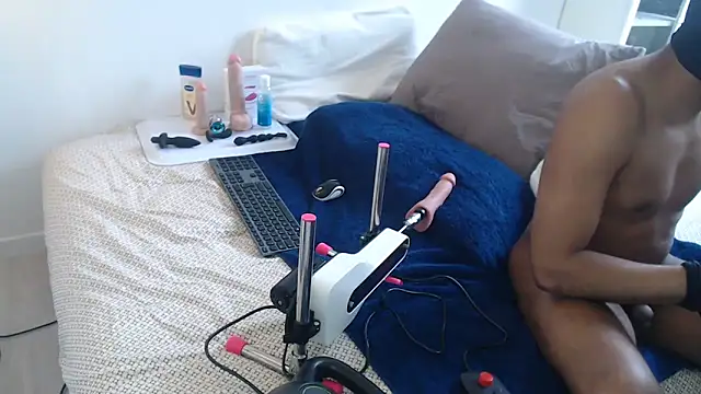 fiitboycam online show from March 2026 09:06:02 AM