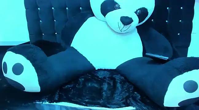 Pandoracherry online show from January 2025 06:52:01 AM