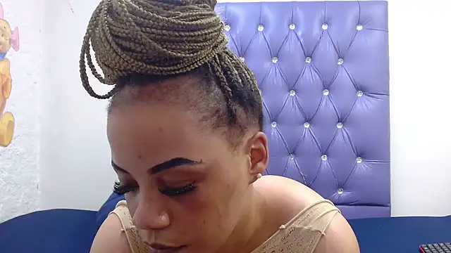 Snapshot of LolaTwerksXX chatting on January 2026 01:26:01 PM LolaTwerksXX online show from January 2026 01:26:01 PM