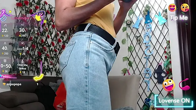 Snapshot of GeorginaBianco chatting on April 2026 12:05:02 PM GeorginaBianco online show from April 2026 12:05:02 PM