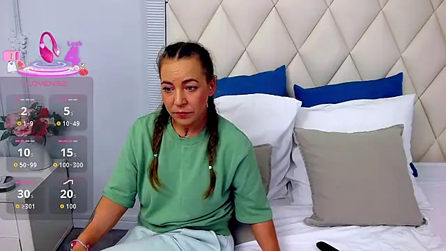 KatyNolan online show from March 2026 09:53:01 AM