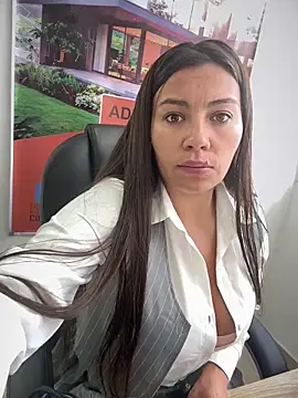 LIZ-06  online show from November 2025 12:50:02 PM