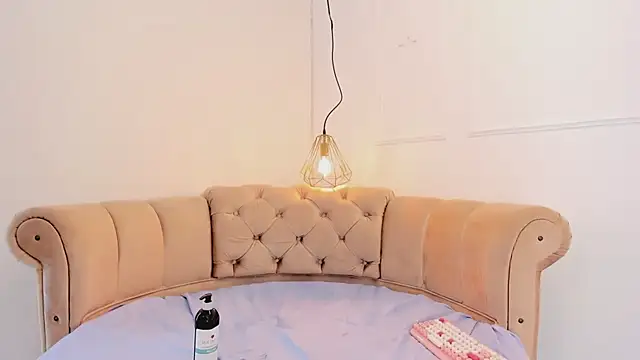 Snapshot of briannaduque chatting on March 2025 04:23:01 PM briannaduque online show from March 2025 04:23:01 PM