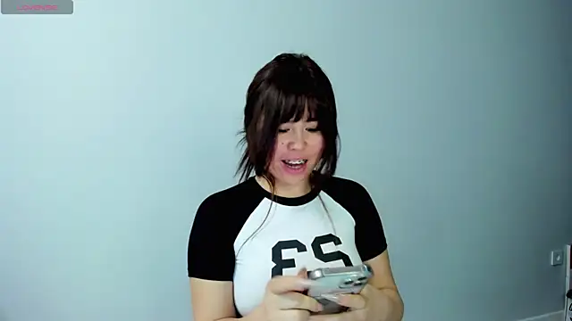 may mia online show from February 2025 04:59:02 AM