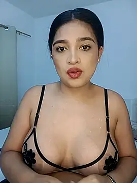 Snapshot of AdeleGray chatting on November 2025 09:42:02 AM AdeleGray online show from November 2025 09:42:02 AM