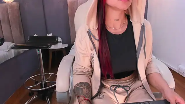 cami rouxxx  online show from March 2025 10:15:02 PM