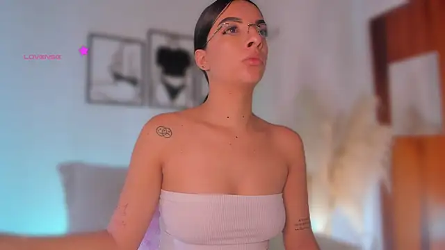 777AylinZ online show from April 2026 12:29:02 PM