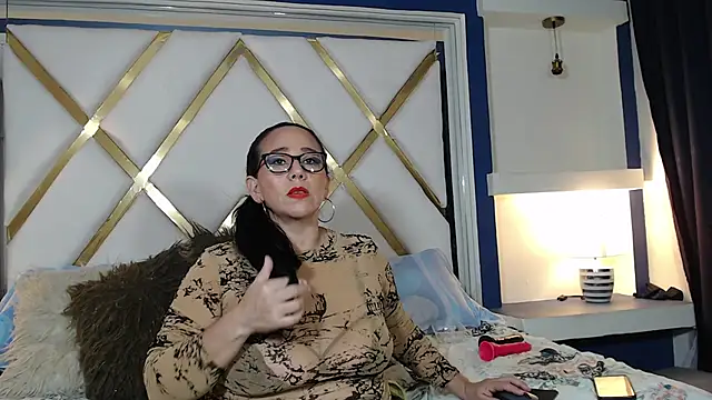 Snapshot of ashleylove_prg chatting on January 2025 03:57:01 AM ashleylove prg online show from January 2025 03:57:01 AM