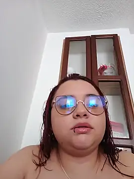 CURVY-HORNY online show from May 2026 09:13:01 PM