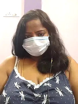 Snapshot of sheela28 chatting on October 2025 12:44:01 AM sheela28 online show from October 2025 12:44:01 AM