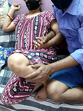 Snapshot of Cute-manisha chatting on February 2025 09:47:01 AM Cute-manisha online show from February 2025 09:47:01 AM