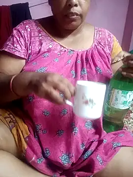 Snapshot of Hotty-rumi chatting on October 2025 04:29:02 PM Hotty-rumi online show from October 2025 04:29:02 PM