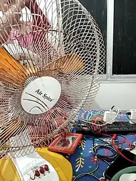 Snapshot of Hotty-rumi chatting on November 2025 12:05:02 PM Hotty-rumi online show from November 2025 12:05:02 PM