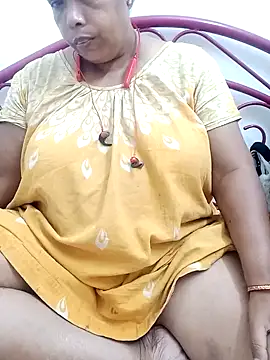 Snapshot of Hotty-rumi chatting on November 2025 04:42:01 PM Hotty-rumi online show from November 2025 04:42:01 PM