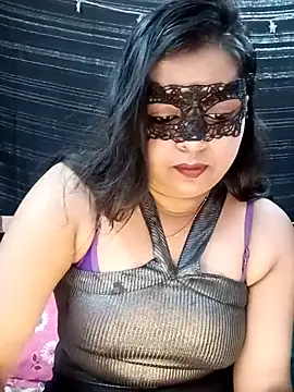 hottbabycam online show from June 2026 03:25:02 PM