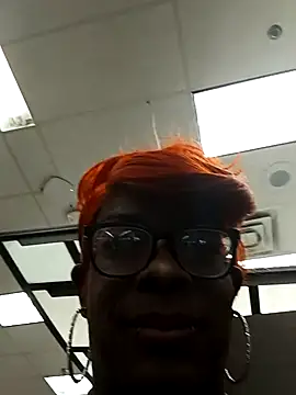 kobrashekyng online show from October 2025 05:43:02 PM