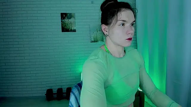 Snapshot of Lisa_Ray chatting on December 2025 08:47:02 PM Lisa Ray online show from December 2025 08:47:02 PM