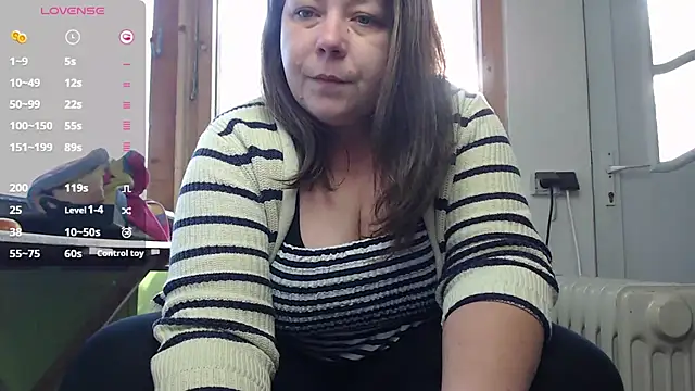 Snapshot of KasiaPrivat chatting on December 2024 11:02:01 AM KasiaPrivat online show from December 2024 11:02:01 AM