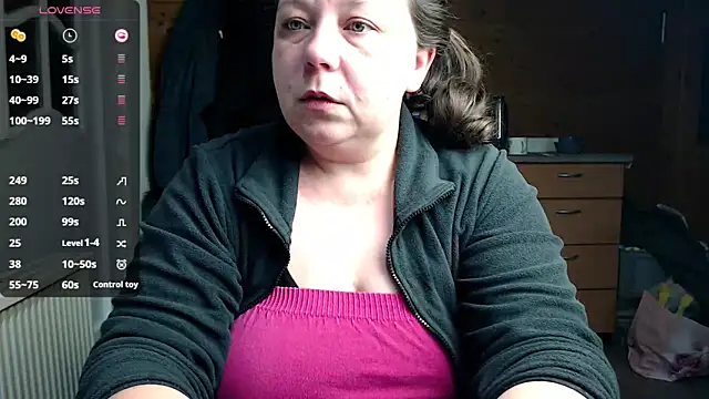 Snapshot of KasiaPrivat chatting on February 2025 06:30:02 PM KasiaPrivat online show from February 2025 06:30:02 PM